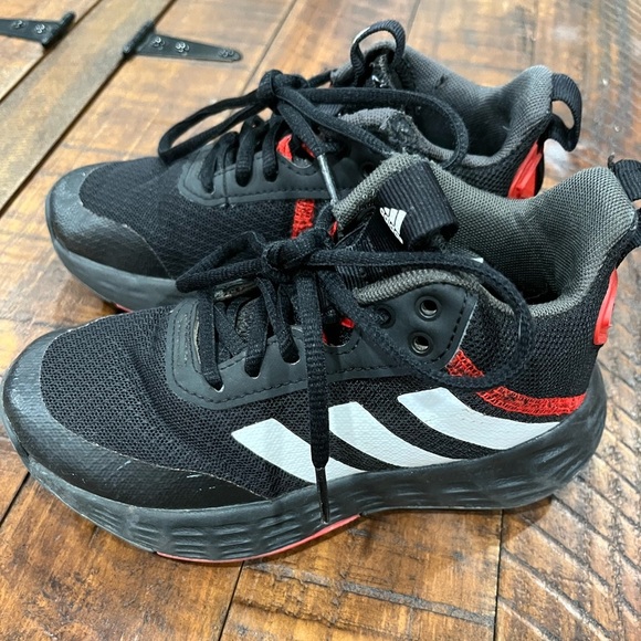 adidas Other - Kids adidas sneaker